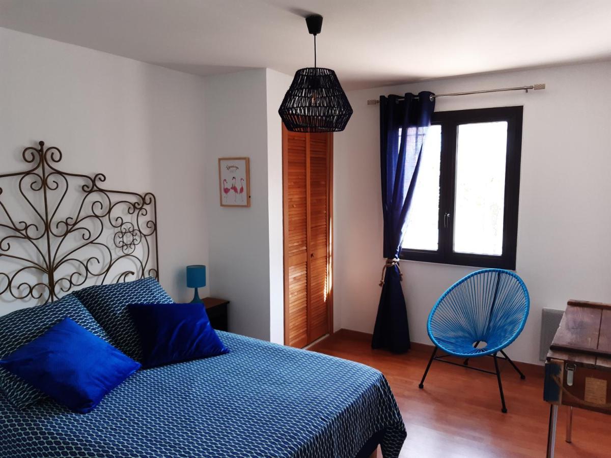Sous Les Pins Gites Et Chambres D'Hotes La Londe-les-Maures Esterno foto