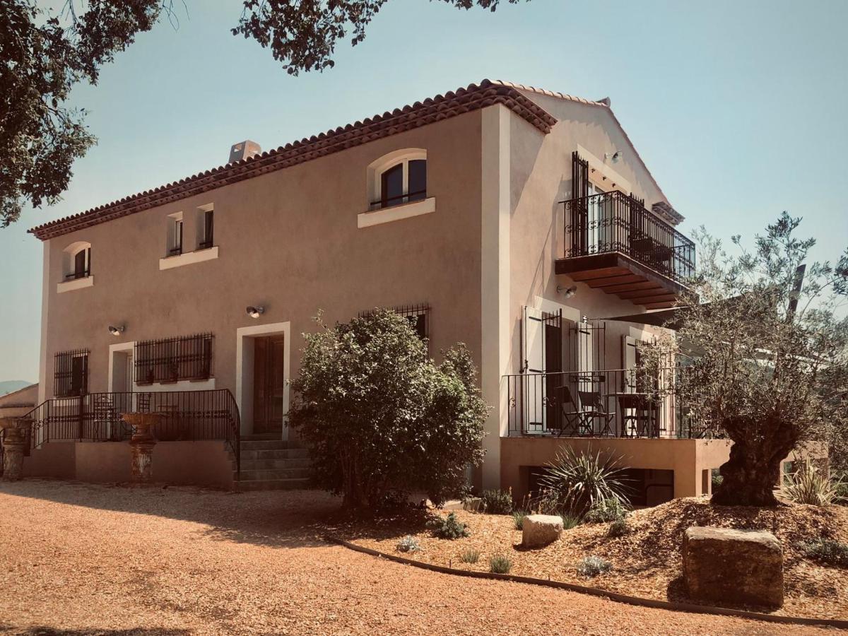 Sous Les Pins Gites Et Chambres D'Hotes La Londe-les-Maures Esterno foto