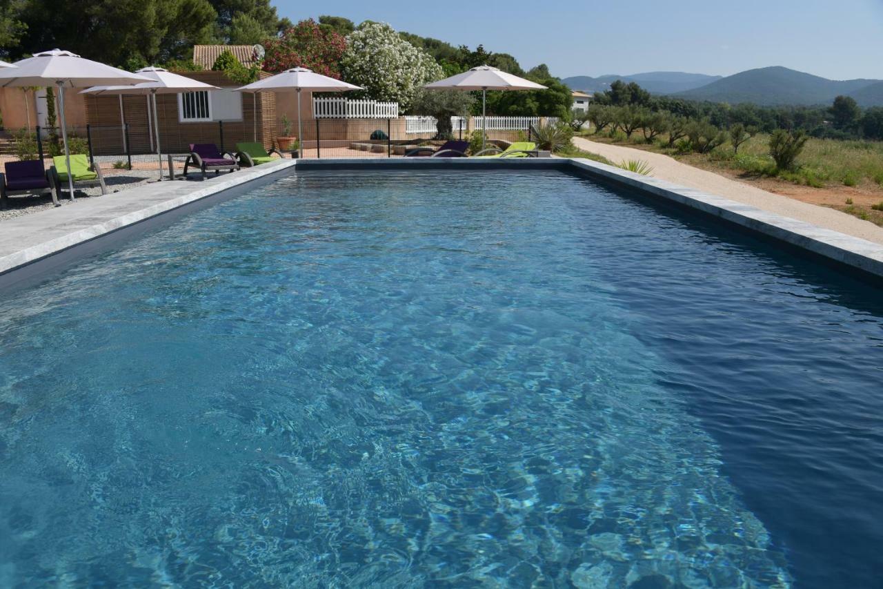 Sous Les Pins Gites Et Chambres D'Hotes La Londe-les-Maures Esterno foto